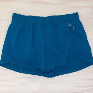 CALIA by Carrie Underwood Women's Swift Shorts - Teal - Small